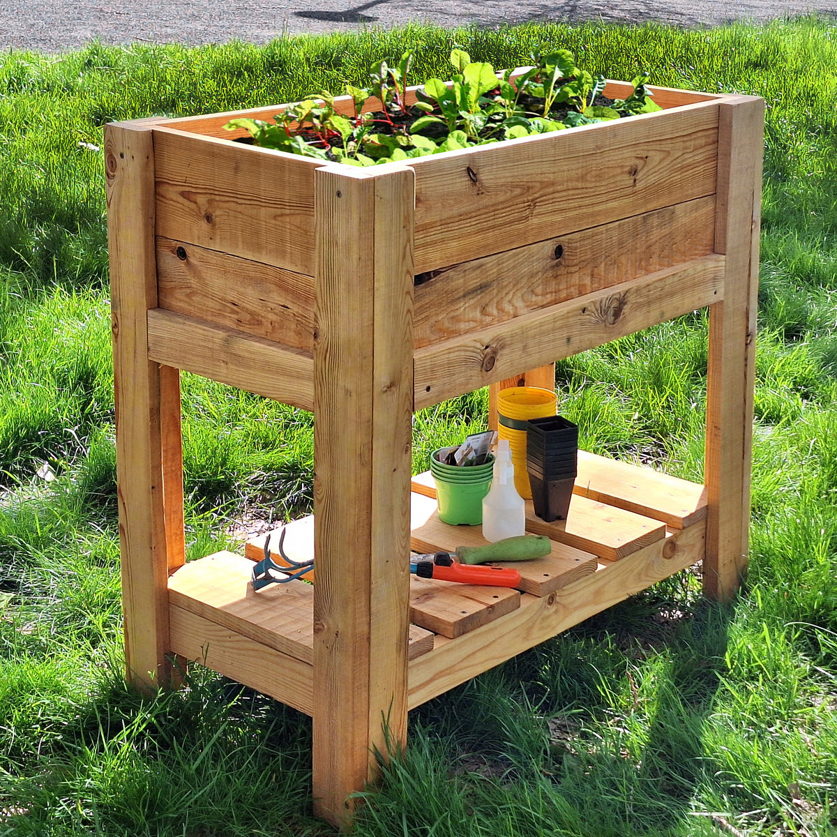 Bac à jardinage ou jardinière pour balcon en bois avec tablette en option