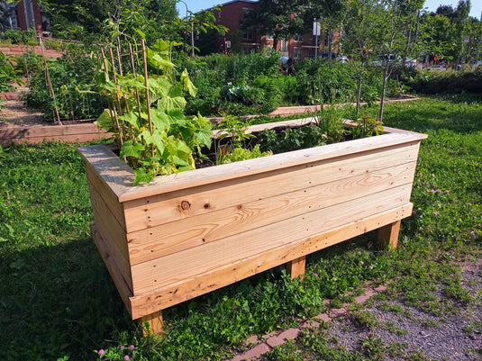 Bac à jardinage de grand format sur pattes en bois
